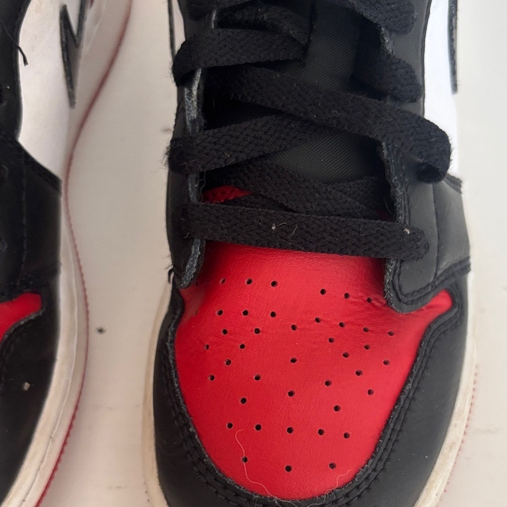 Nike Air Jordan Black and Red Sneakers - Picture 5 of 6